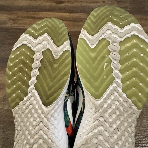 Nike Men's Odyssey React Running Shoe Black Tropical Floral AV3255-001 Size 11 - Picture 13 of 13